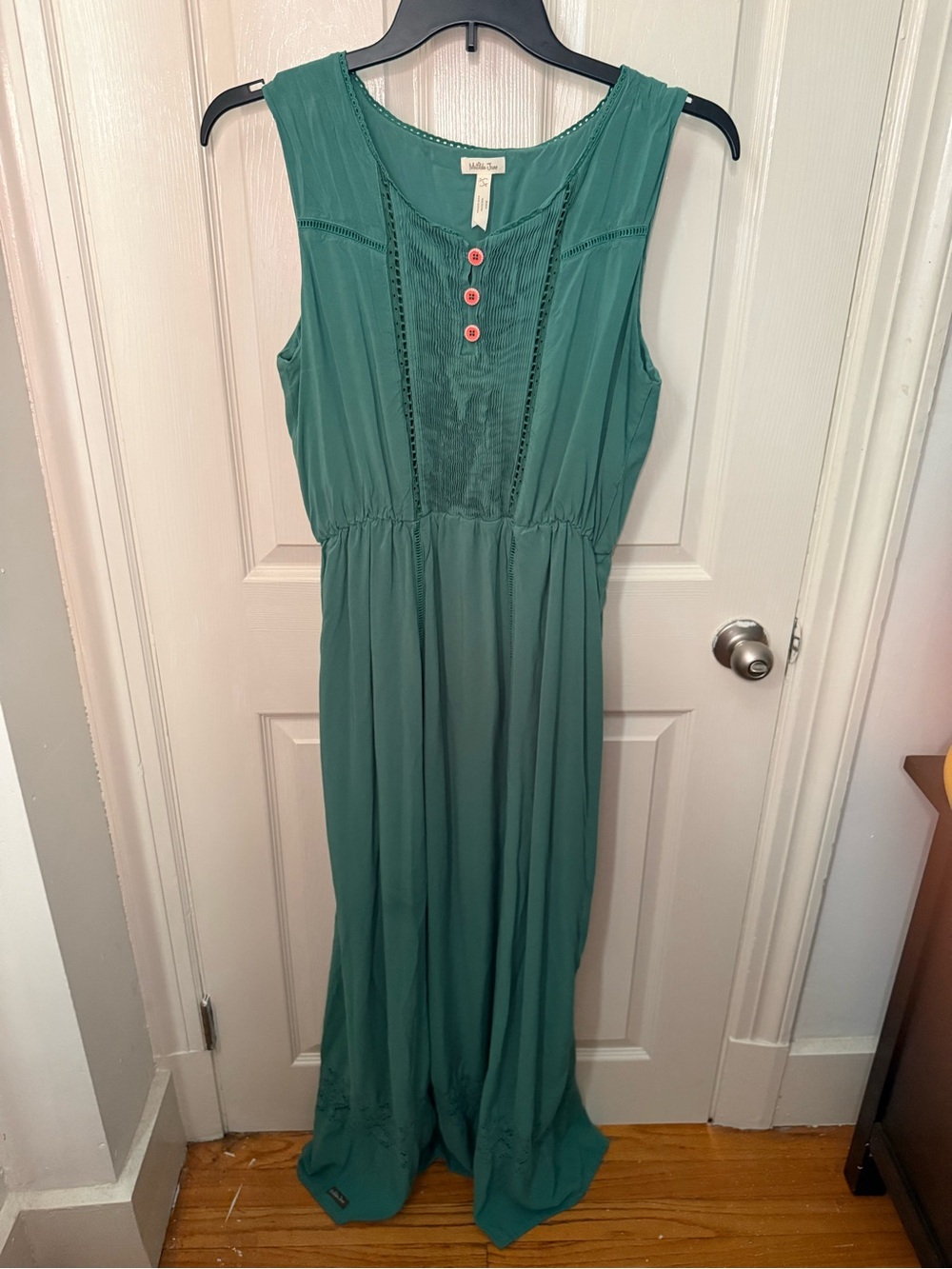 EUC Large Matilda Sleeveless Maxi Dress with Coral Buttons